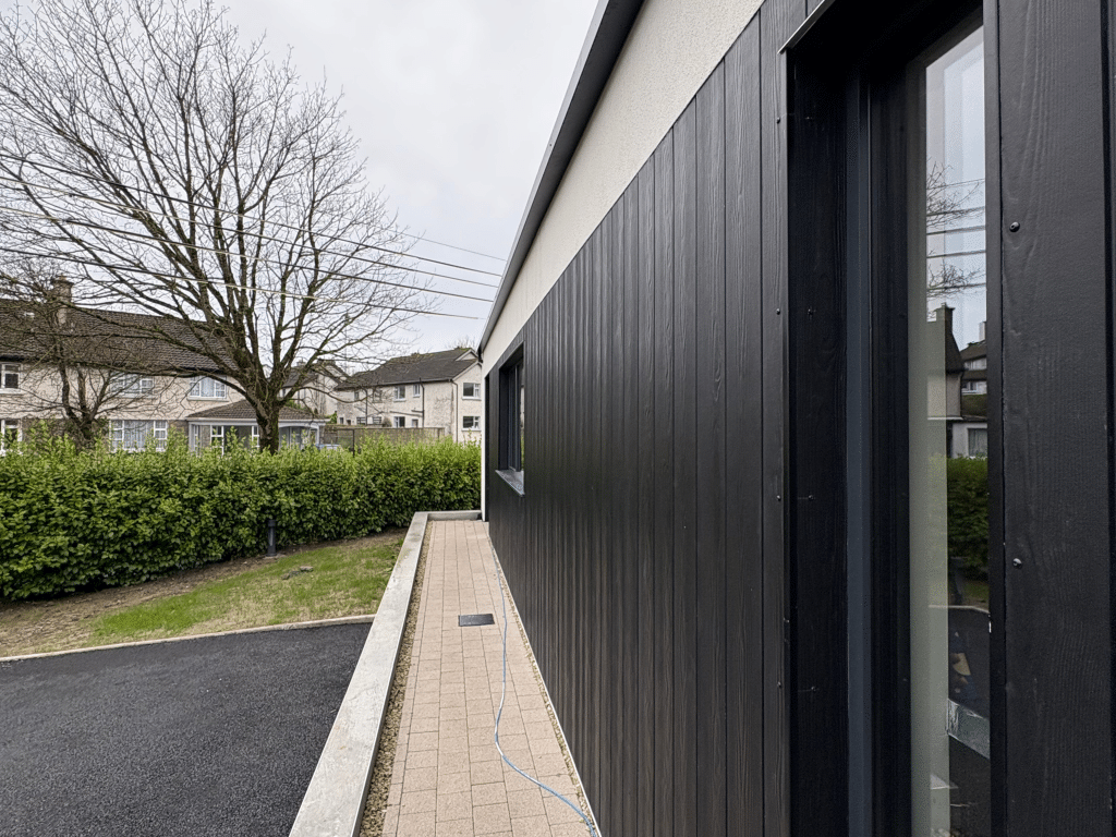 Extension Burnt Larch Timber cladding 3