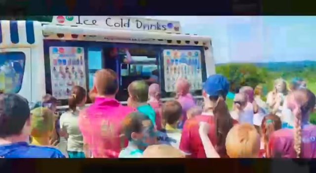 We were delighted to support the Fr. Griffins Colour Run fundraiser – great energy and a brilliant cause. Well done to everyone involve

#FGEO #colourrun #colourrun2025  #gleoitehomes #gleoitehomesltdgalway #CommunitySupport #GalwayGAA #supportlocal #GalwayEvents
