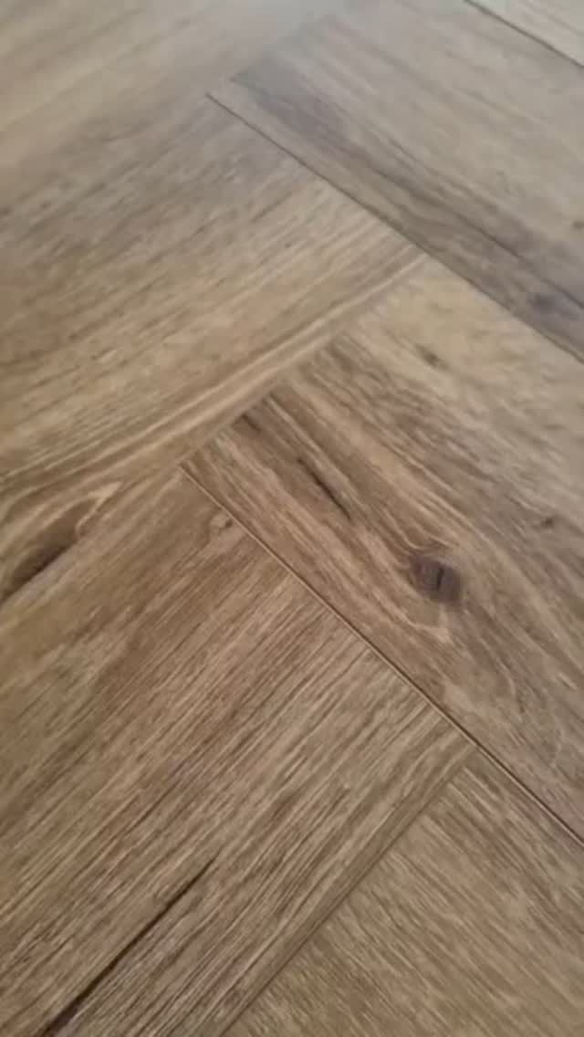 Quick update from our Killimor site, floors installed and looking great. Big thanks to Hogartys for the top-quality supply and fitting of this herringbone LVT.

🔗gleoitehomesltd.ie | hogartysdirect.ie

#lvtflooring #irishtrades #gleoitehomesltd #hogartysdirect